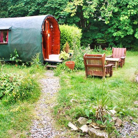 Hotel The Wonderly Wagon Fintown Exterior foto